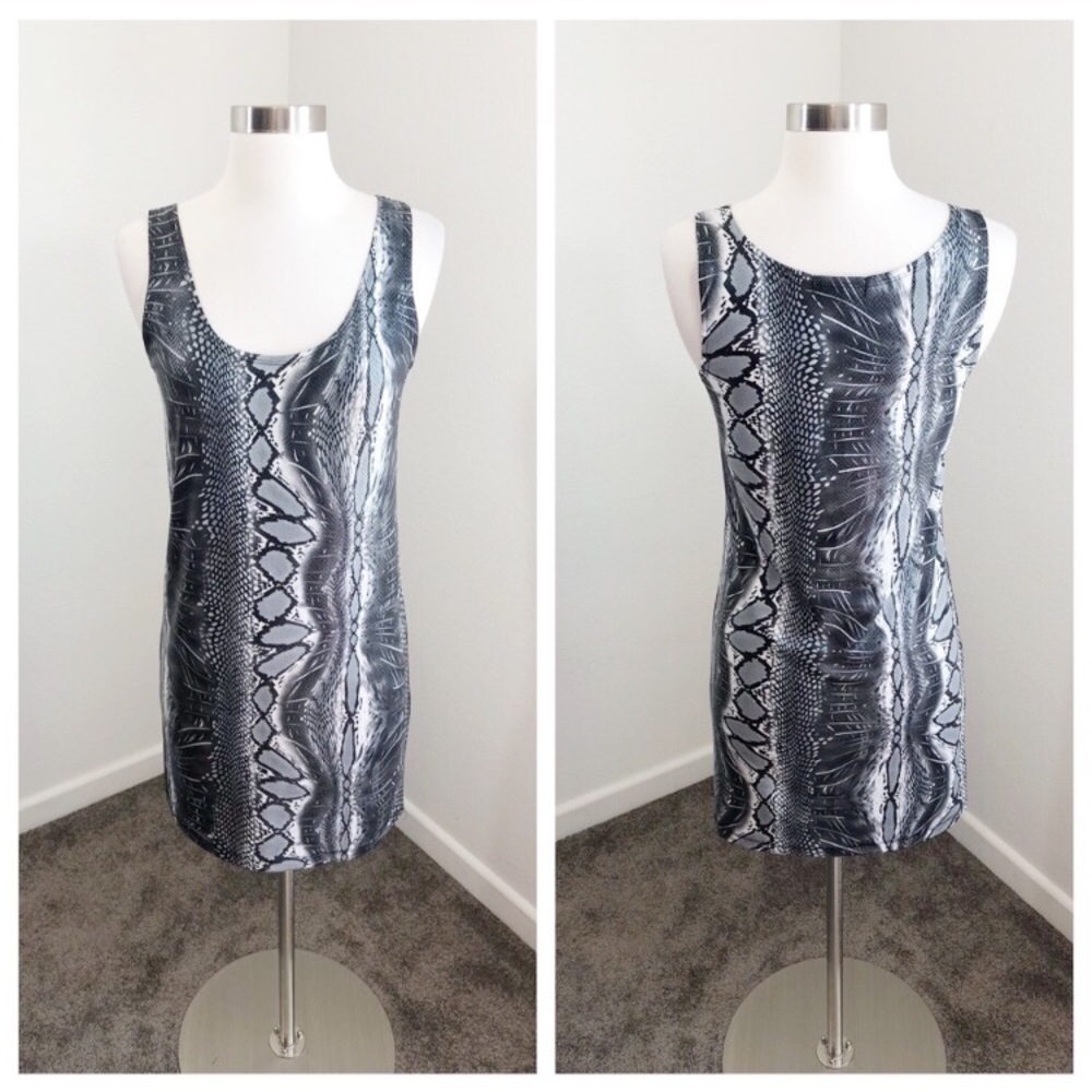 The Arte by Zenana snakeskin print bodycon dress